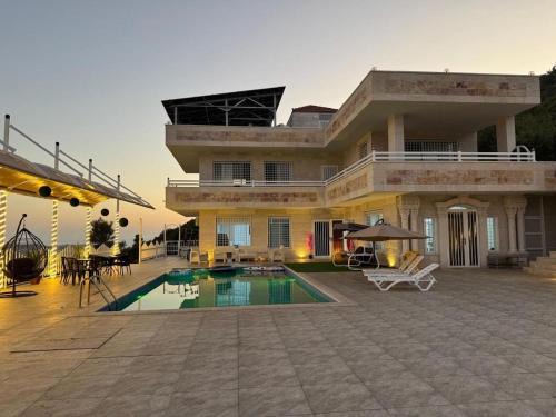 Ajloun Chalet De Esquí | Al-Castle Villa