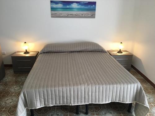 Trappitello Cama Y Desayuno | Al Chiaro Di Luna