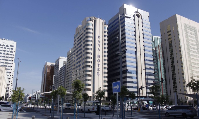 Al Zahiyah Hotel | Al Diar Dana Hotel