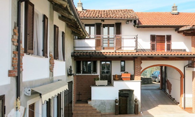Camerano Casasco Apartamento | 100 m² Apartamento ∙ 2 habitaciones ∙ 6 personas