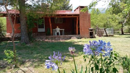 Los Hornillos Casa | Al pie del cerro