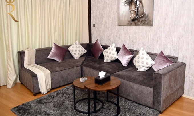 Al Raha Beach Apartamento | Al Rahbah 1B 207 · Modern 2BR Apartment - Beach Access