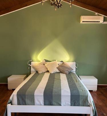 Montemagno Casa | Al Vicolo Uno
