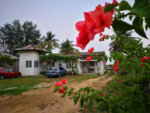 Kota Bharu Casa | ALA Beach Lodge - Markisa Homestay