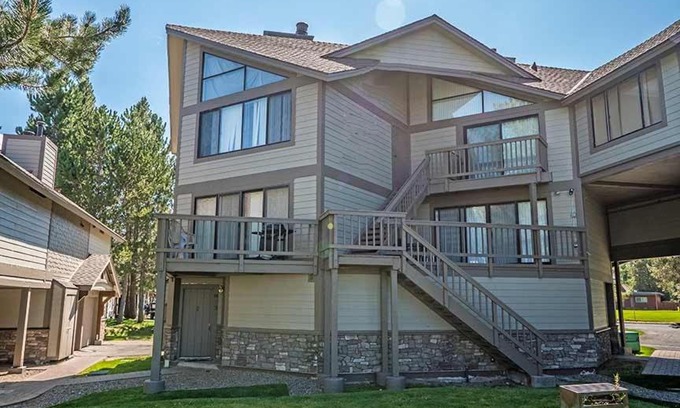 Tahoe Keys Apartamento | Ala Wai BoulevardApartment 12