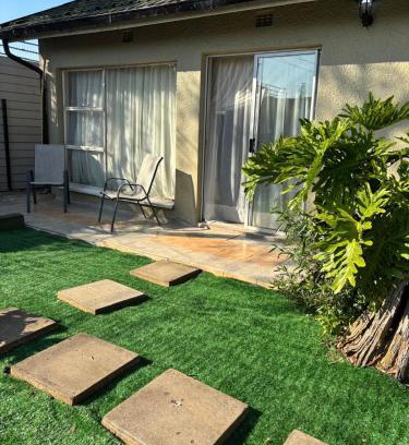 Greater Johannesburg Metropolitan Area Apartamento | Alabaster Rest