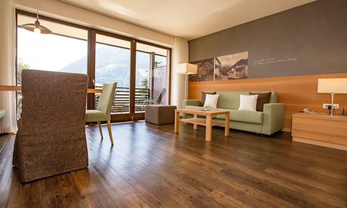 Lagundo Apartamento | Alagundis Apartment Residence *** - Apartamento de diseño Smaragdus