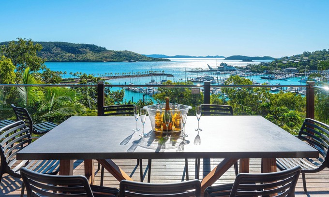 Hamilton Island Casa | Alang Alang, Alang Alang on Hamilton Island