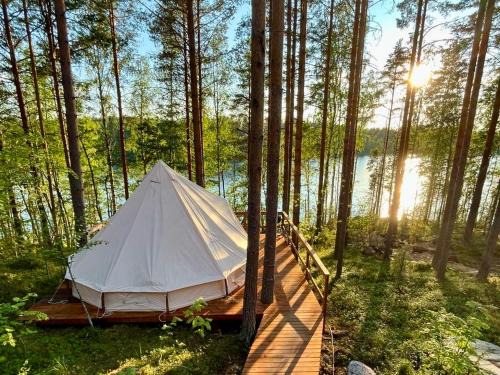 Savonlinna Otro | Alaska Glamping Linnansaari