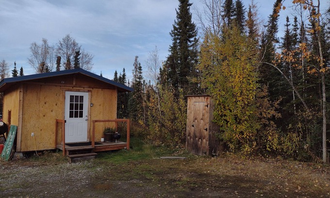 Fairbanks Casa | Alaskan Adventure Dry Cabin #1