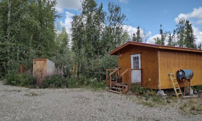 Fairbanks Casa | Alaskan Adventure Dry Cabin #2