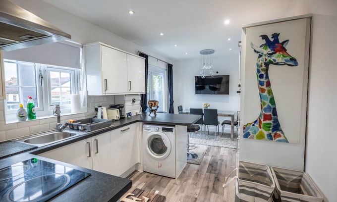 Basildon Casa | Alaya Homes Your Oasis of Comfort and ConveniencenWelcome to Alaya