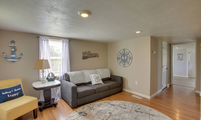 Albany Cabina | Albany Family Lake Getaway Near State Parks!