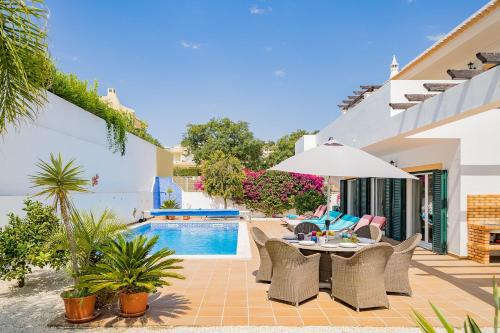 Albardeira Villa | Albardeira 83 by Destination Algarve