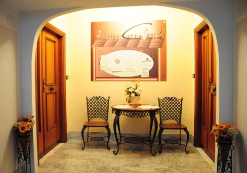Le Casette Hotel | Albergo Casa Lupi