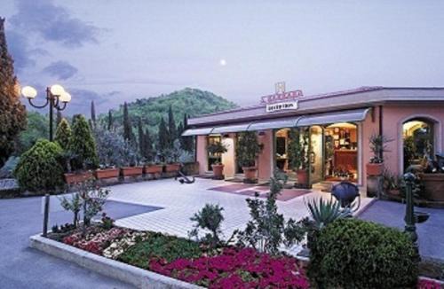 Margine Coperta-Traversagna Hotel | Albergo Santa Barbara