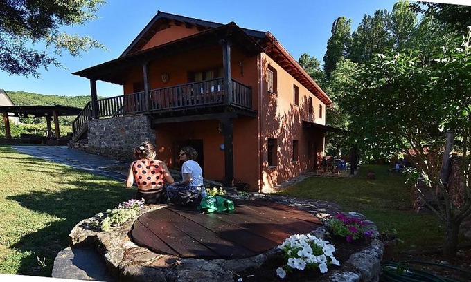 Las Medulas Casa | Albergue rural La Senda