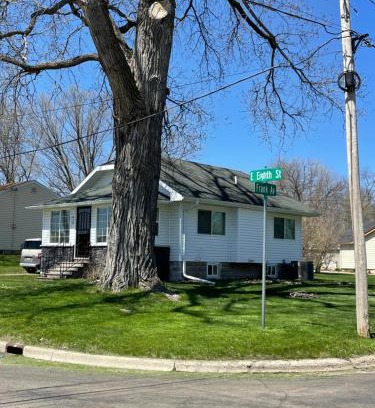 Albert Lea Casa | Albert Lea revival