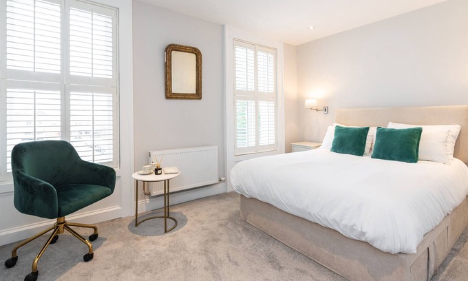 Grand Canal Dock Casa | Albert Rooms