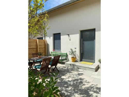 Moessingen Apartamento | Albnest
