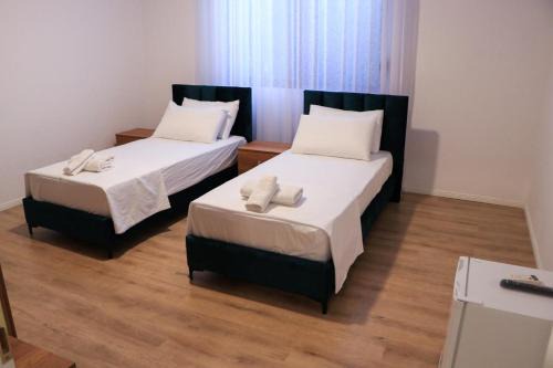 Sheqi i Vogel Casa | Albora Guest House 2