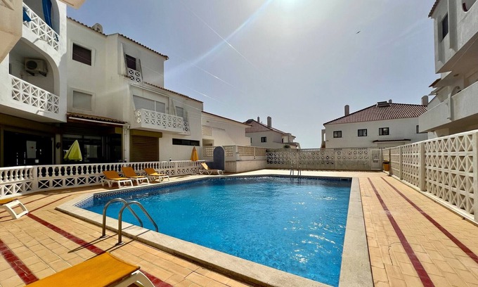 Areias de Sao Joao Apartamento | Albufeira Central 3 With Pool by Homing