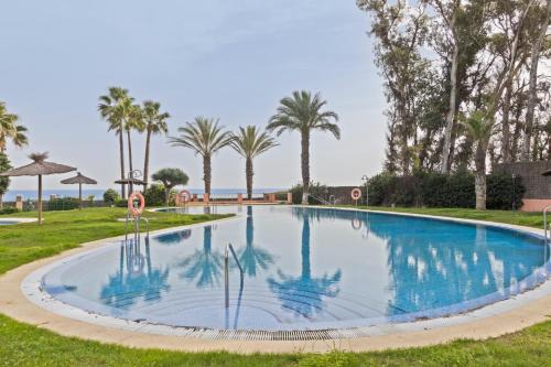 Puerto de la Duquesa Apartamento | Alcam Manilva Beach