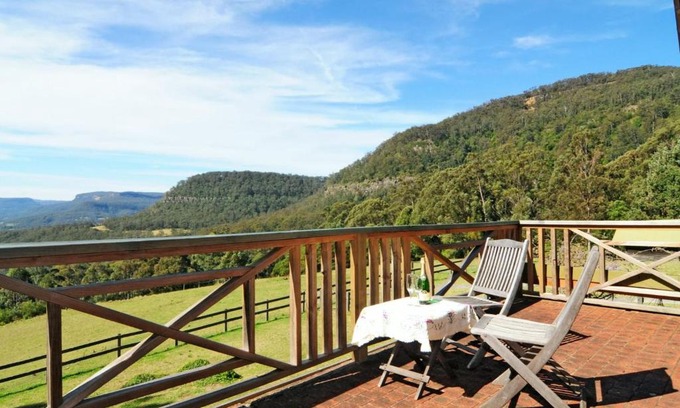 Kangaroo Valley Casa | Alcheringa Cottage Amazing Location with views