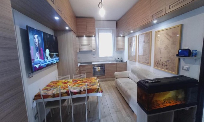 San Faustino-Madonnina-Quattroville Apartamento | Alcova Nicolò Biondo