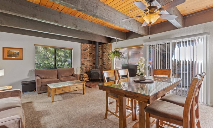 June Lake Casa | Alderman 2b - Two-bedroom pet-friendly bungalow.