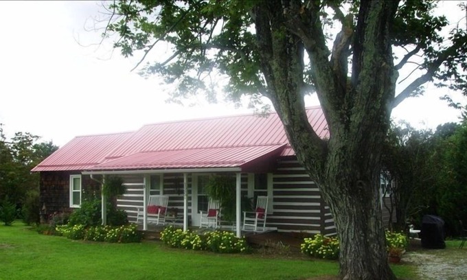 Cana Cabina | Concejal-Worrell Chalet, Disfruta con Encanto Cabaña recién restaurada
