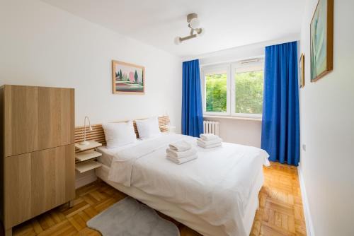 Praga Poludnie Apartamento | Aleja Waszyngtona Chic Apartment by BookingHost