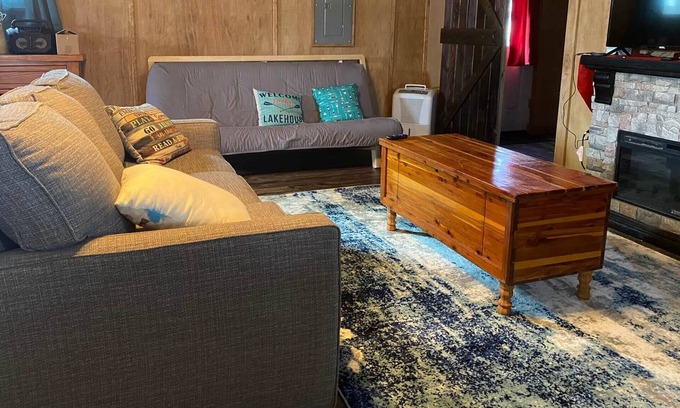 Umber View Heights Cabina | Alex's Kingdom Of Heaven With Rv And Ev Plug-in