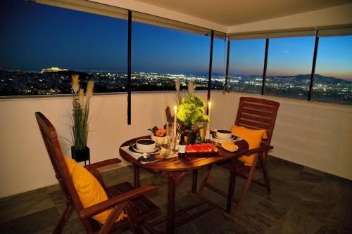 New Kypseli Apartamento | Alex Suite with private jacuzzi