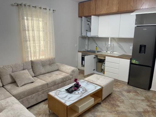 Shkembi i Kavajes Apartamento | Alex2