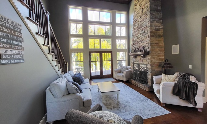 Alexandria Casa | Alexandria on Maple Lake, 6BR 4.5 BA family friendly, fully furnished, loaded!