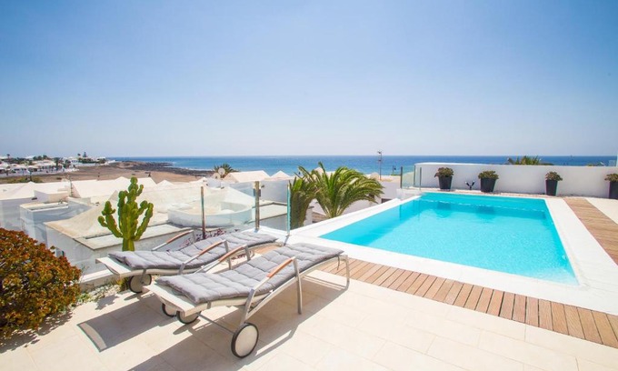 Lanzarote Villa | Alexia Beach