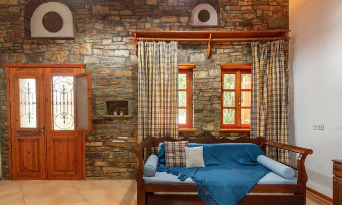 Panagia Casa | Alexis Villas