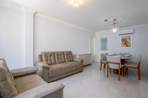 Centro Apartamento | ALF132A - Quadra-mar, 3 DR, Totalmente Climatizado