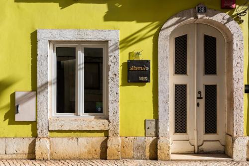 Santa Maria Maior Apartamento | Alfama - Lisbon Lounge Suites