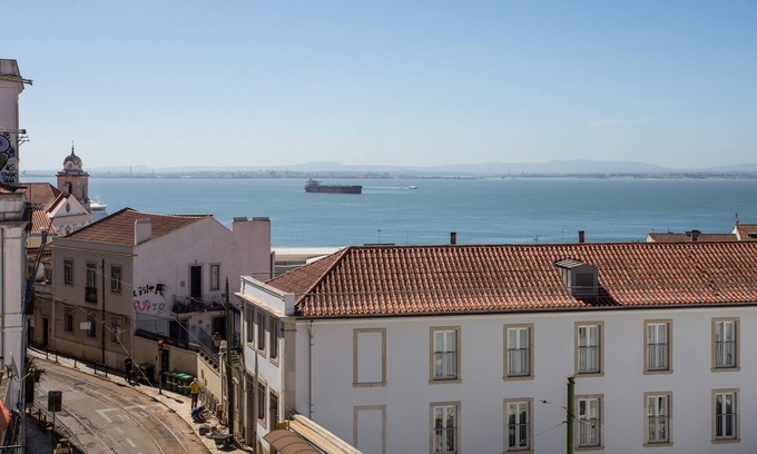 Santo Estevao Apartamento | Alfama River View Tailor Made Flat