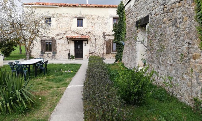 Medina De Pomar Casa | Algarabiastaying 2 granja San Julián