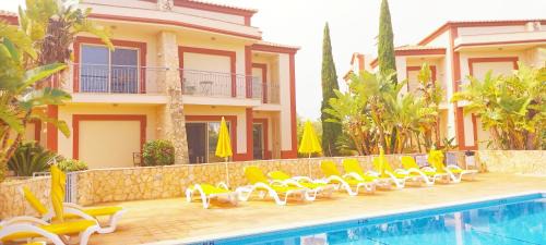 Estombar Apartamento | Algarver III- Lagoa Vale da Pinta golf apartment, swim pool, near Water Park and beaches