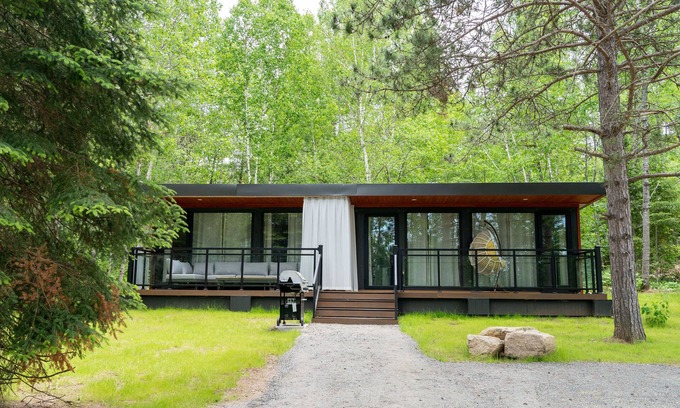 South Algonquin Cabina | Algonquin's Edge Resort | Waterview 4