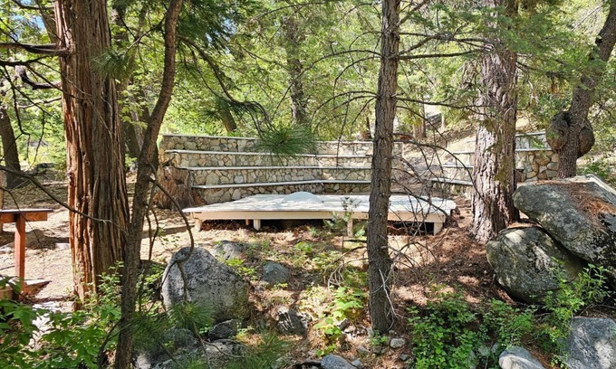Idyllwild Complejo | Alhatti Christian Resort