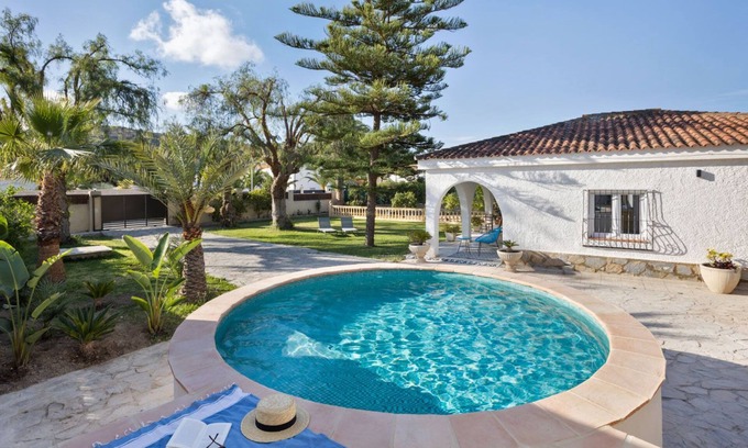 Hoya de los Patos Casa | Casa Alicante. Relax y diseño en un entorno único.