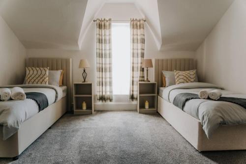 Sunderland Casa | Alice - spacious 3 bedroom house contractor accommodation