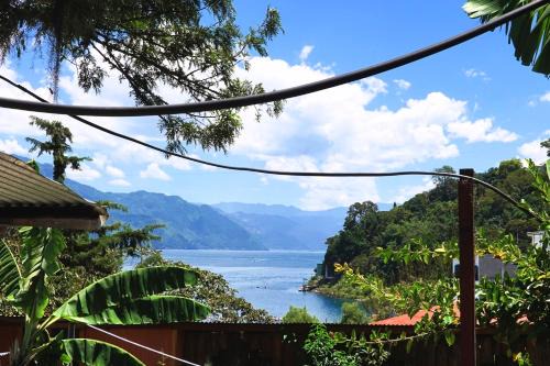 San Juan La Laguna Casa | Aliix Sapo Rooms