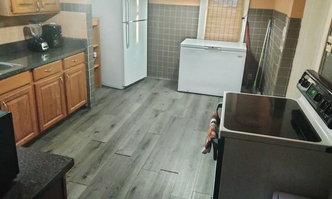Kettering Cabaña | All Brick Cottage- Quiet, Comfortable Close to UD , Downtown & WPAFB