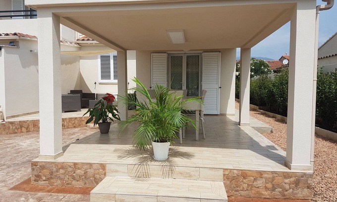 Porto-Vecchio Apartamento | Apartamento toda comodidad en Villa 2-4 personas